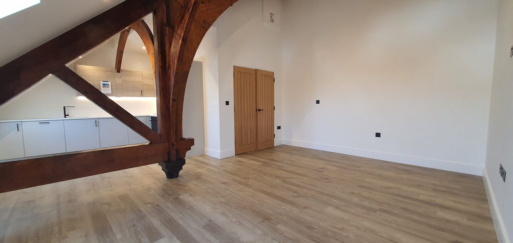 Property photo 1 of 4 Photo 0