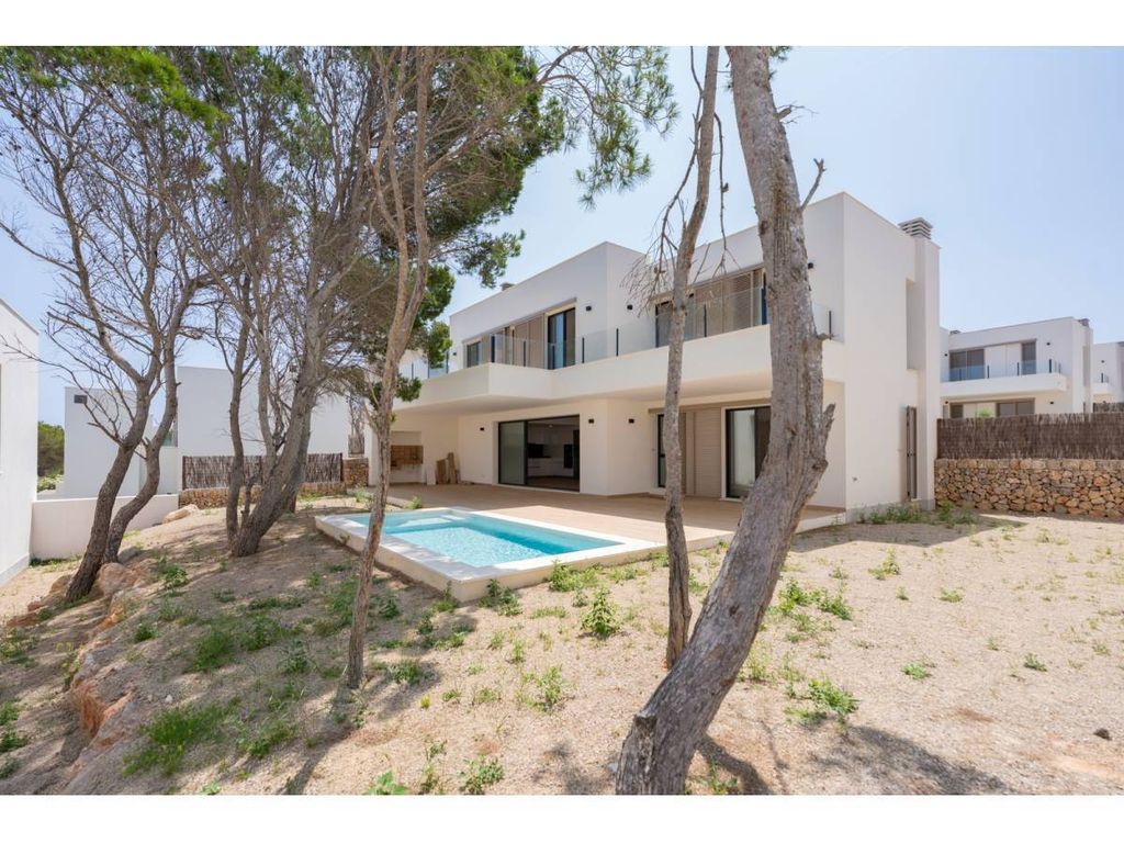 Property photo 2 of 30