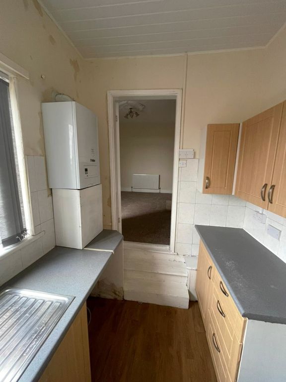 Property photo 2 of 6