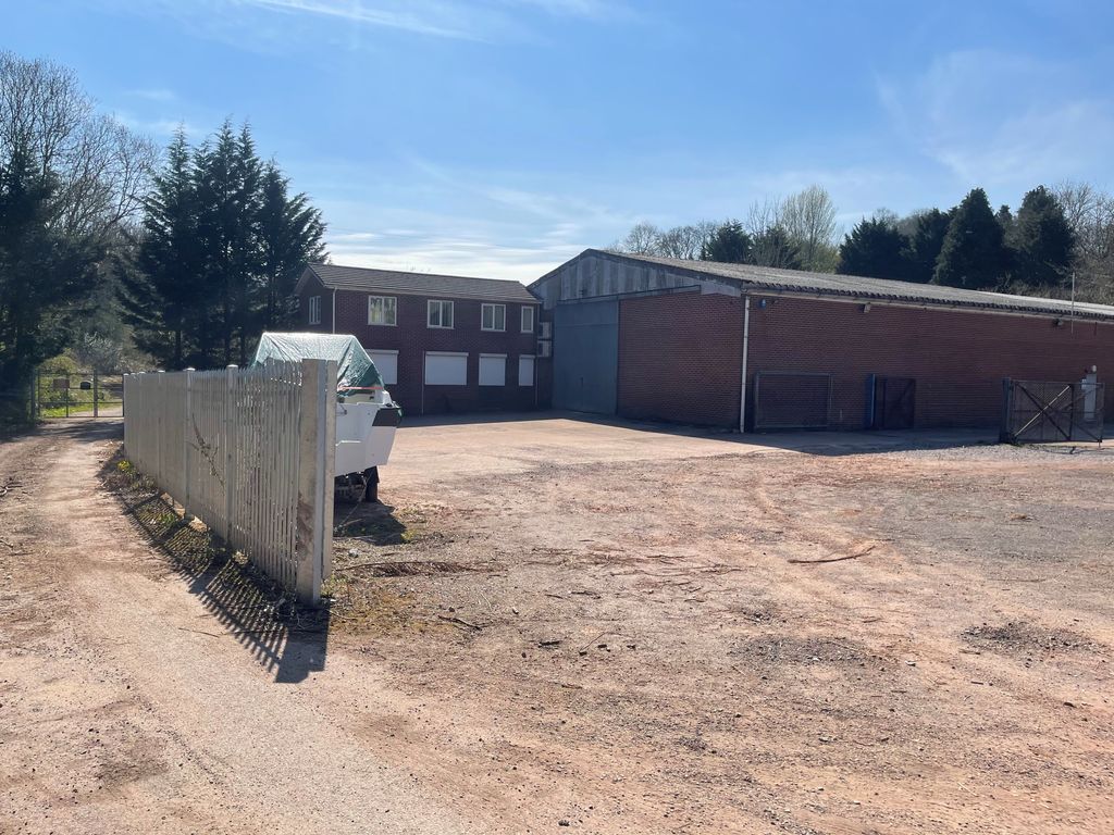 Property photo 1 of 3