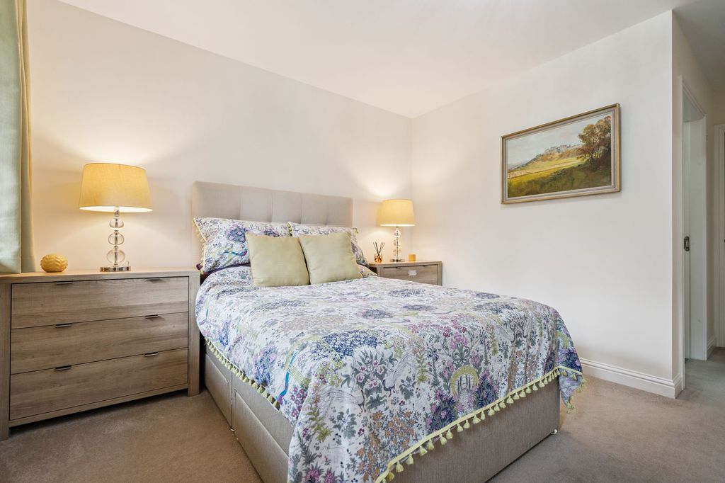 Additional image 12 of 2 bed flat for saleRollock Street, Stirling FK8
