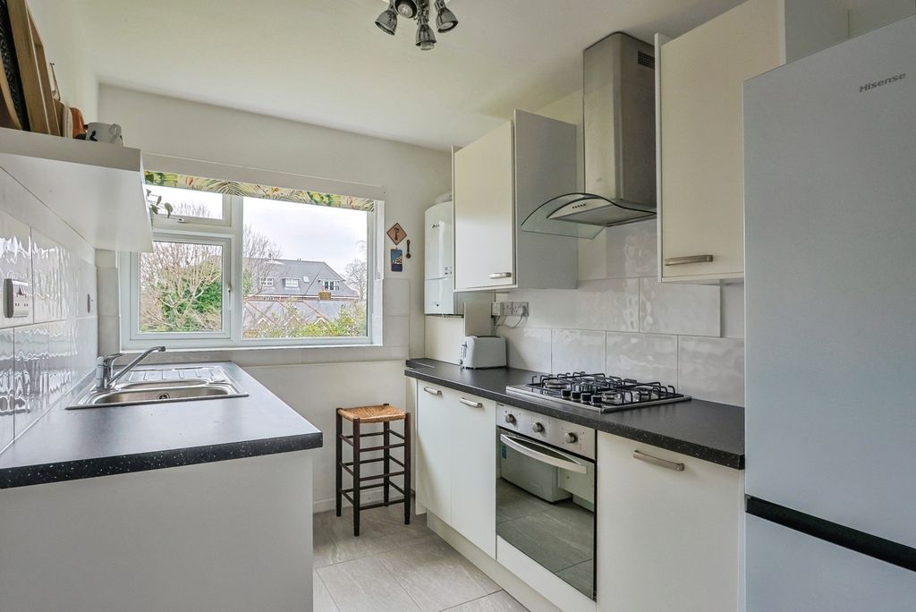 Property photo 3 of 20 Pbox-Img.Jpg