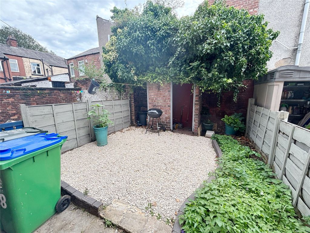 Property photo 2 of 12 Picture No. 05