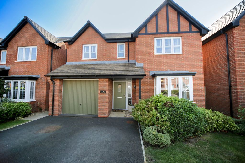 Property photo 1 of 33