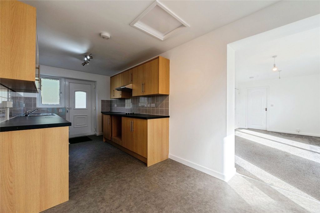 Property photo 3 of 13 Picture No. 22