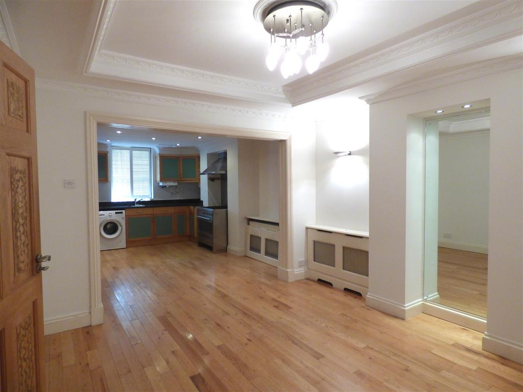 Property photo 1 of 8 Long View.Jpg