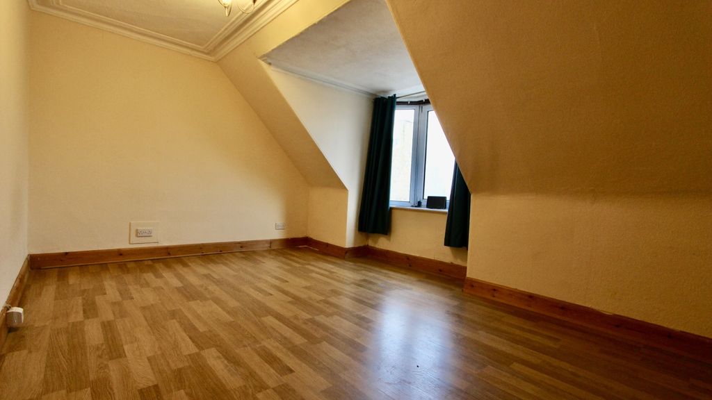 Property photo 2 of 10 Img_6151