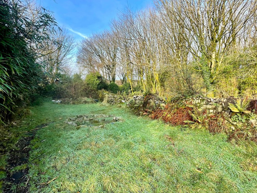 Property photo 3 of 38