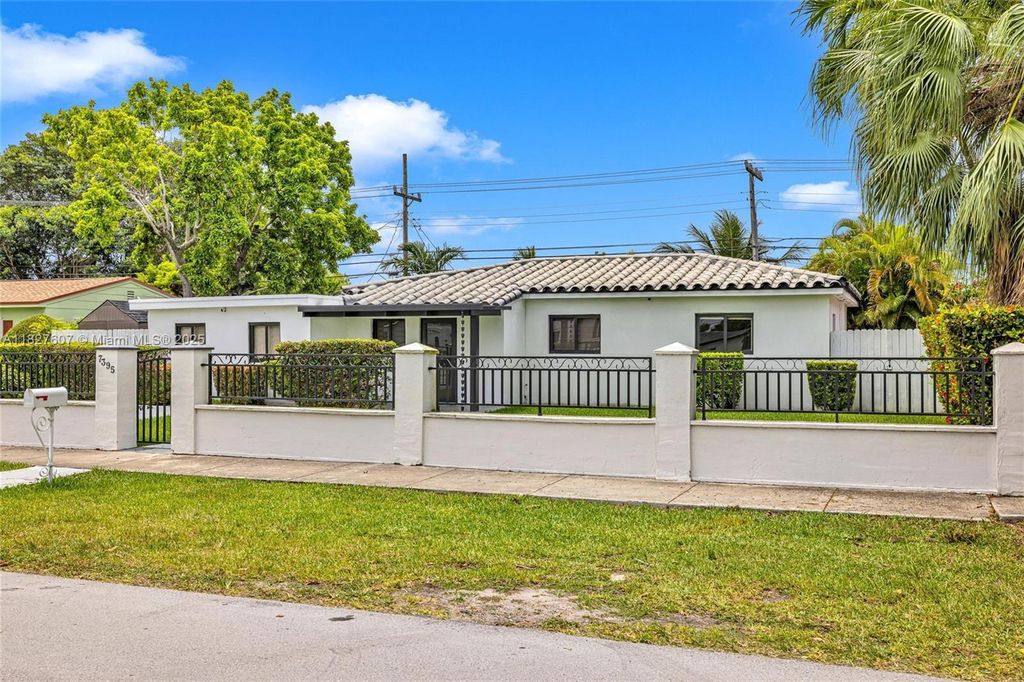 Property photo 1 of 2
