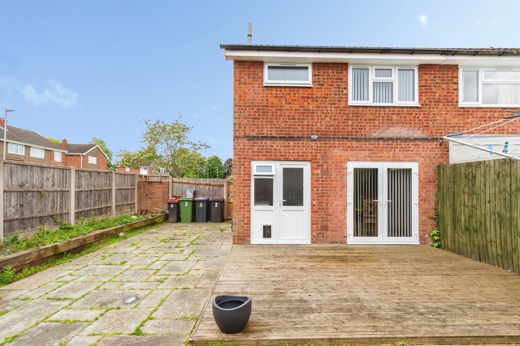 Property photo 2 of 15