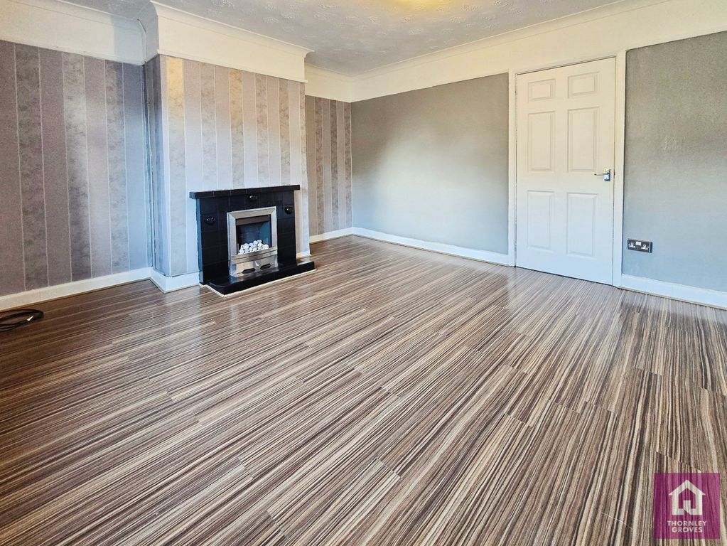 Property photo 3 of 17 Picture No. 12