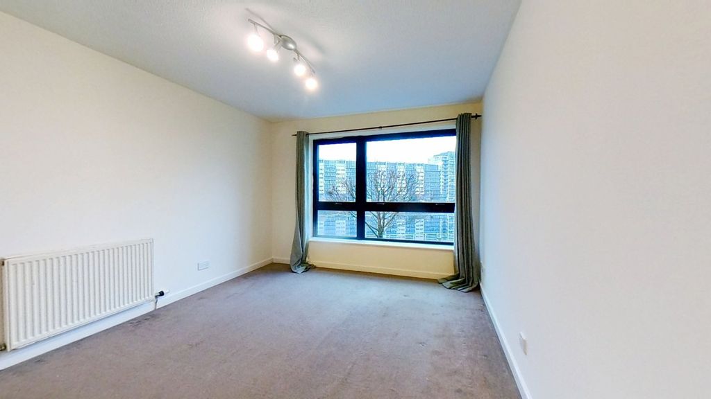 Property photo 2 of 10 Photo 2