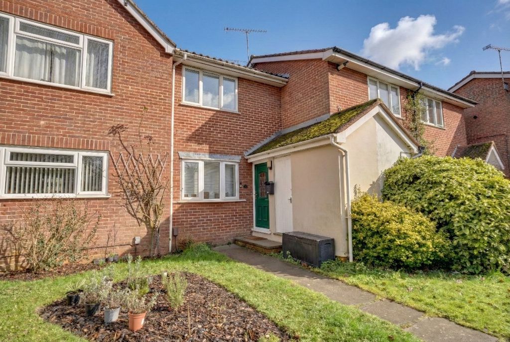 Property photo 1 of 11