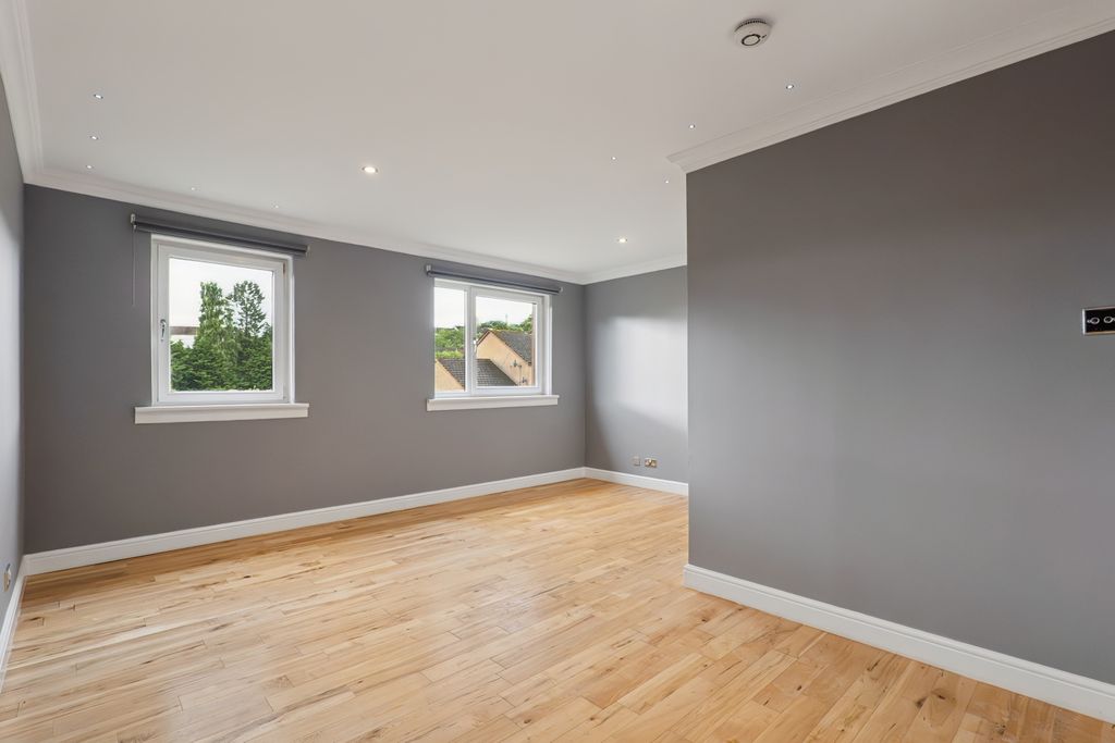 Property photo 2 of 15 2