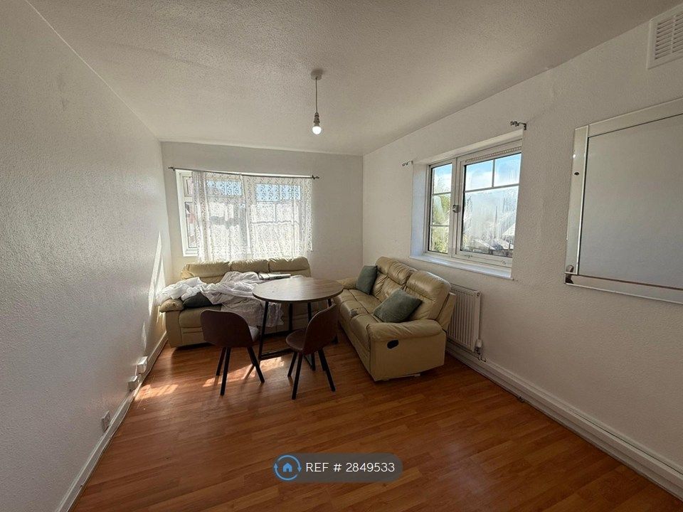 Property photo 3 of 3