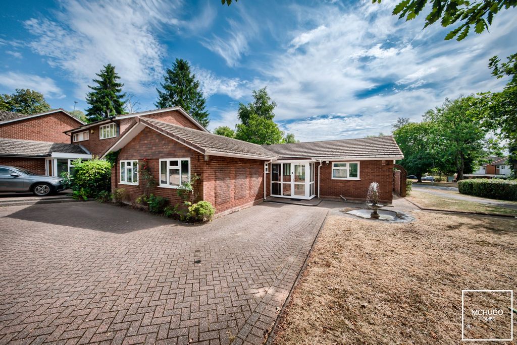 Property photo 1 of 17