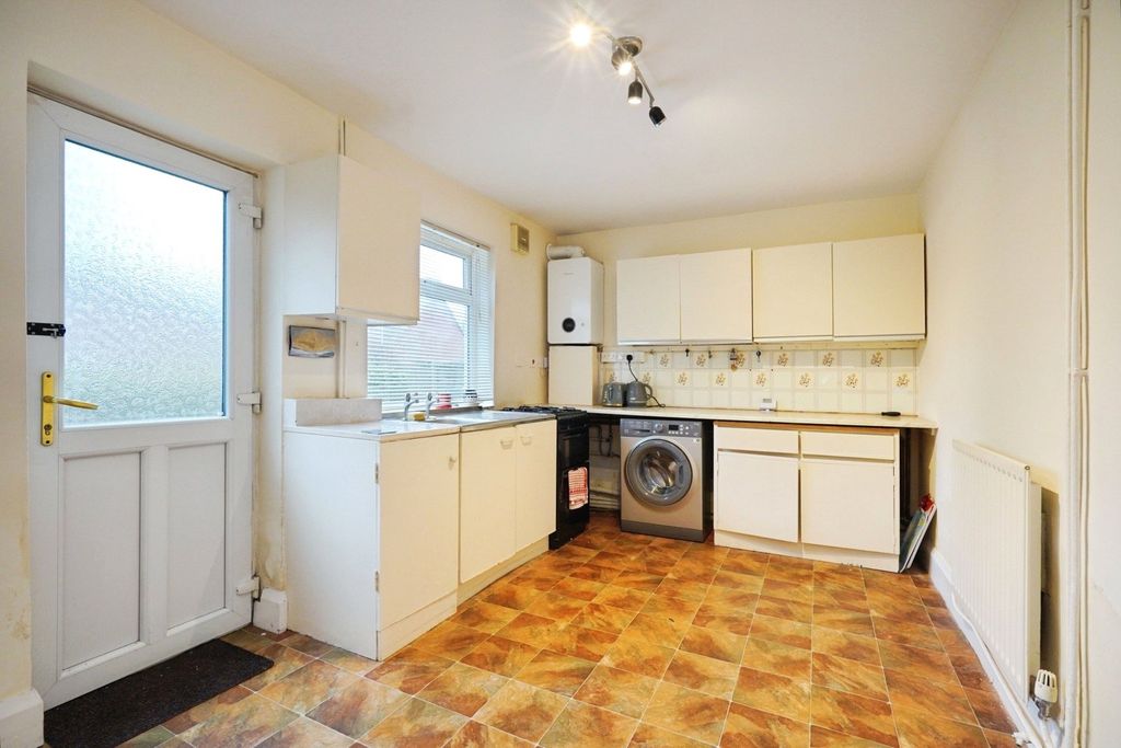 Property photo 2 of 15 Pbox-Img.Jpg