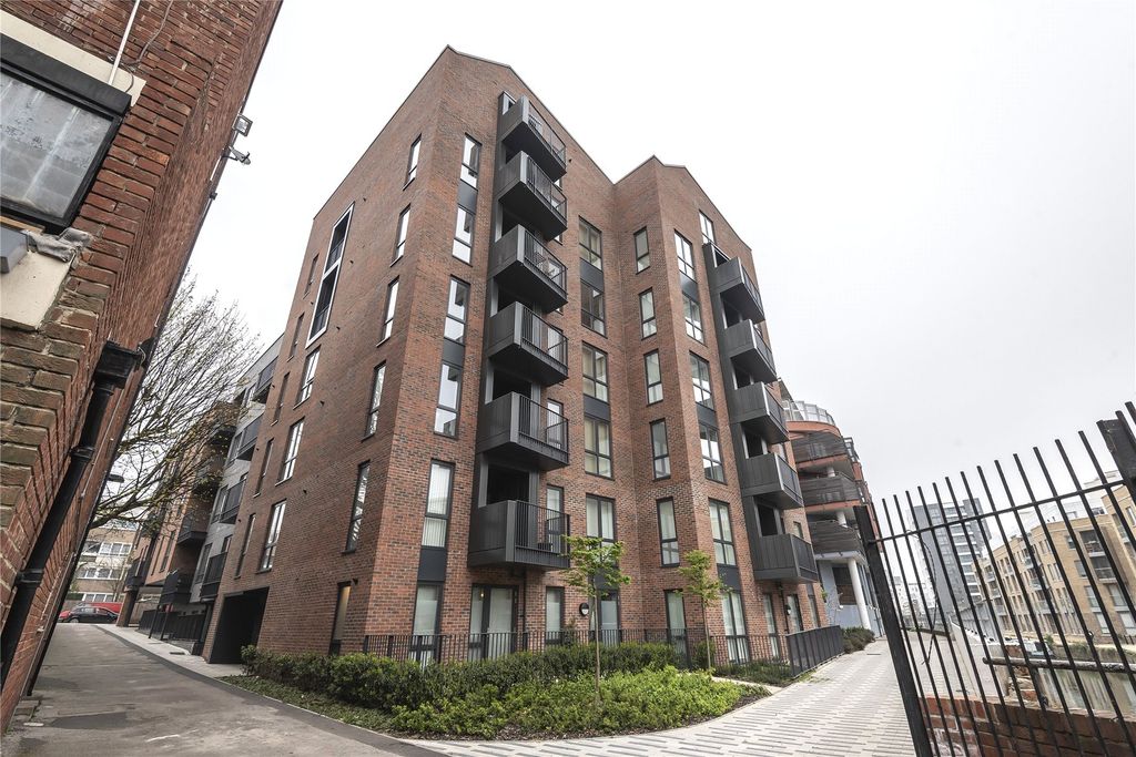 Property photo 1 of 8 Picture No. 01