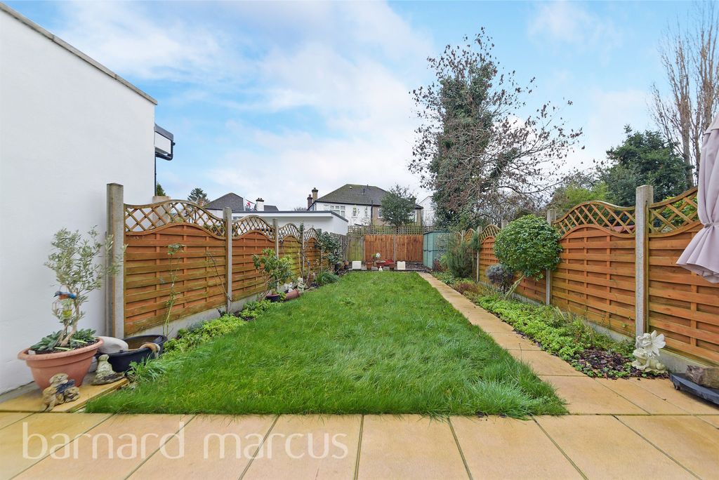 Property photo 3 of 9