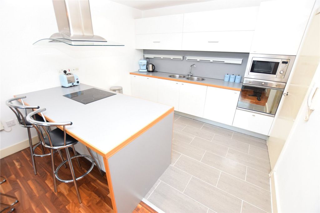 Property photo 2 of 10 Picture No. 02