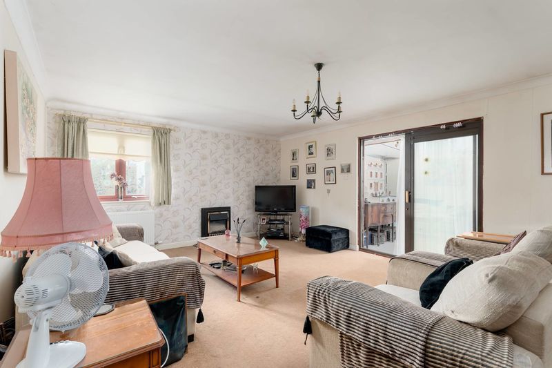 Property photo 3 of 18 Photo 2