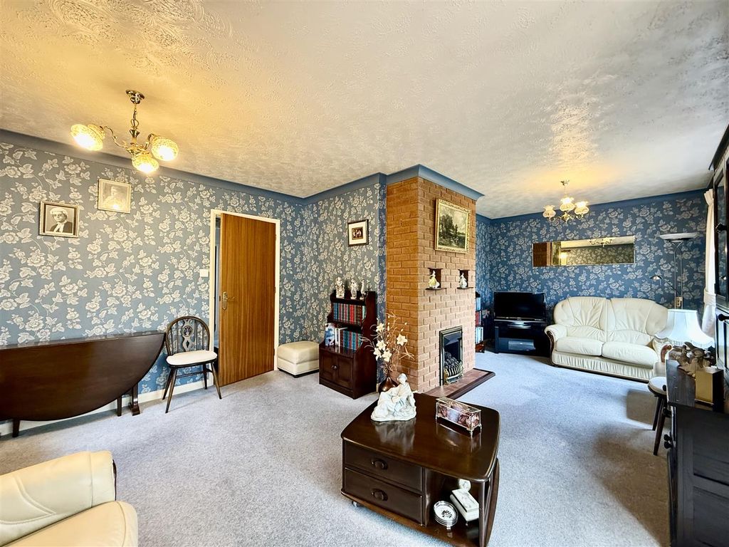Property photo 2 of 18 2