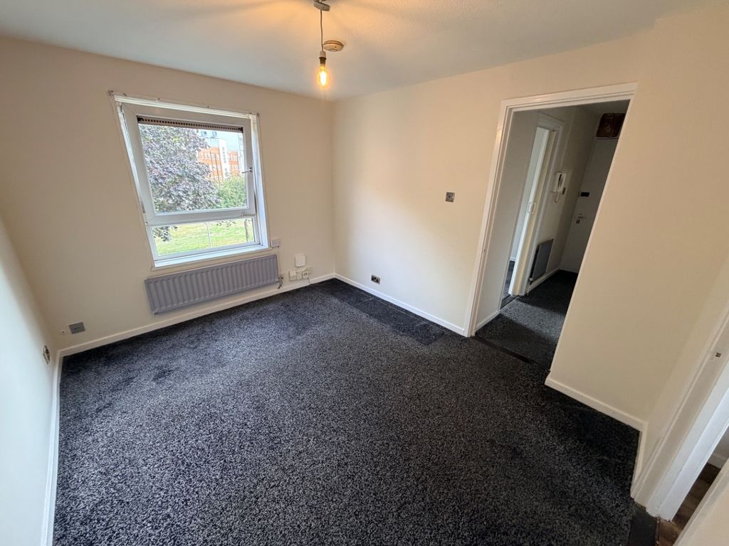 Property photo 3 of 6 5478224