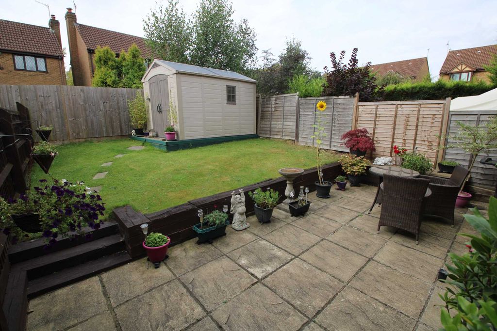 Property photo 2 of 11 Photo