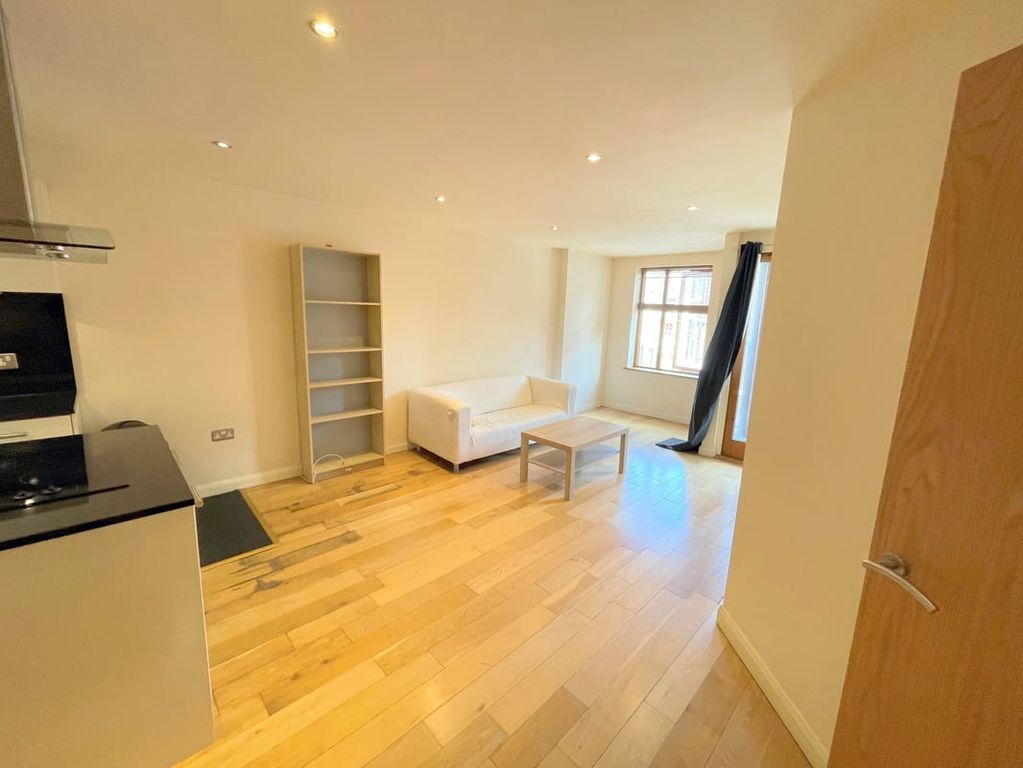 Property photo 3 of 14