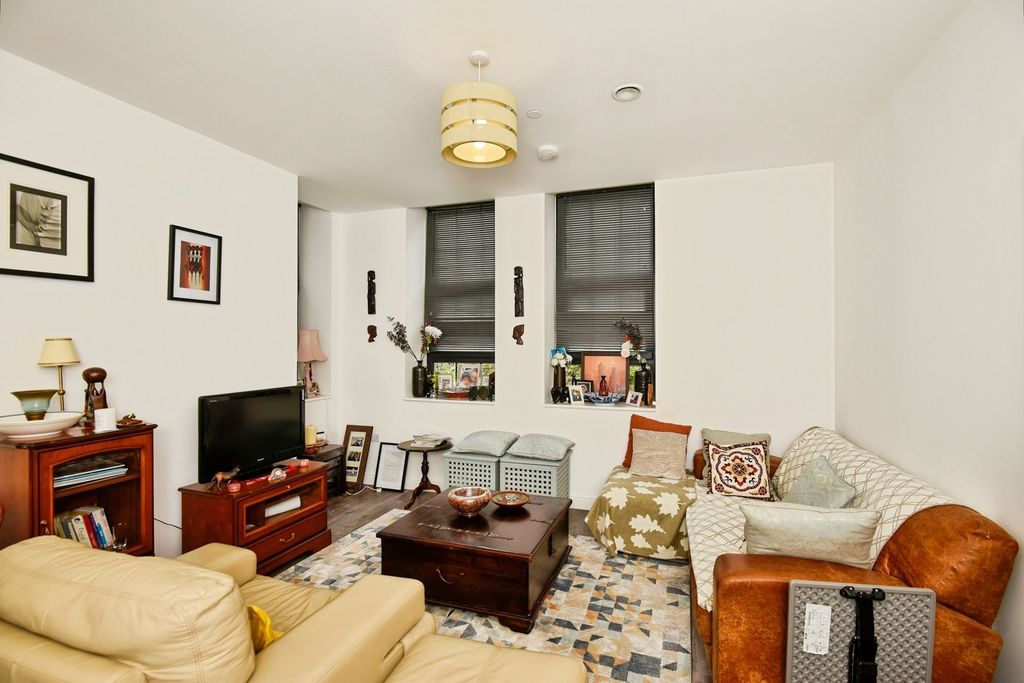 Property photo 2 of 13 Photo