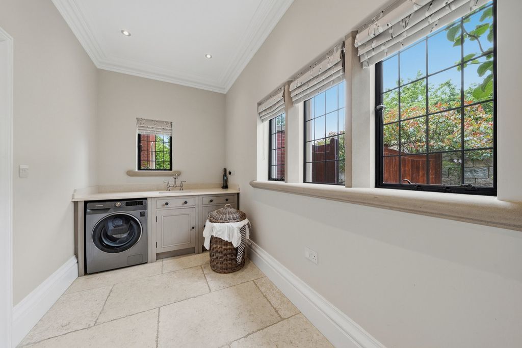 Additional image 29 of 5 bed detached house for saleAgnes Meadow Lane Ashbourne, Derbyshire DE6