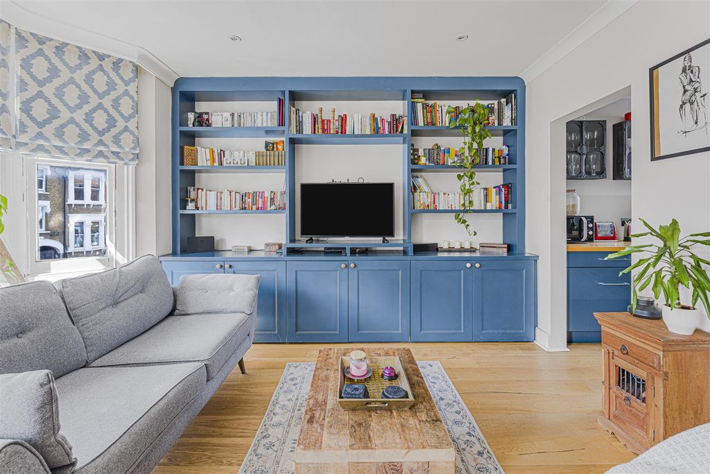 Property photo 2 of 9 Ped08916.Jpg