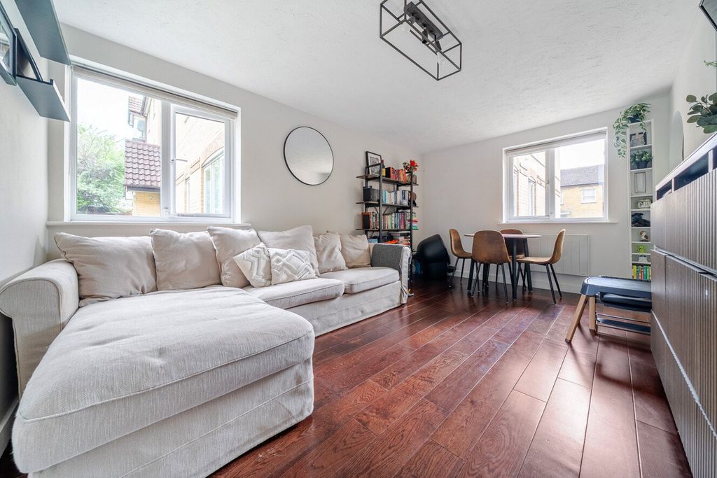 Property photo 3 of 14 Picture No. 08