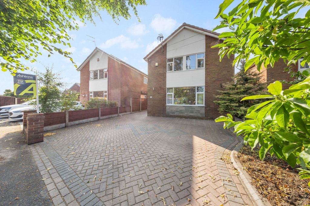 Property photo 1 of 20