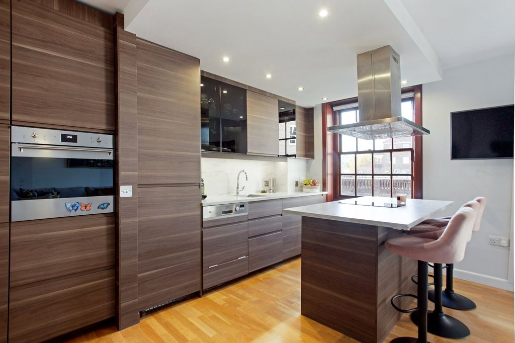 Property photo 1 of 13 Kitchen