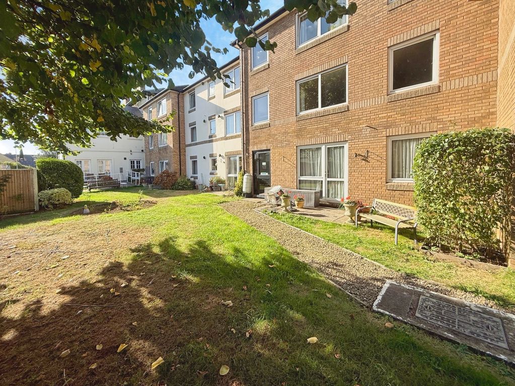 Property photo 2 of 6 Pbox-Img.Jpg
