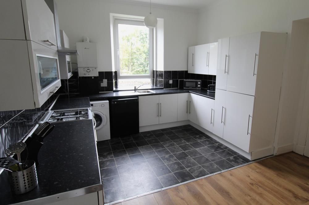 Property photo 2 of 6 Kitchen Updated
