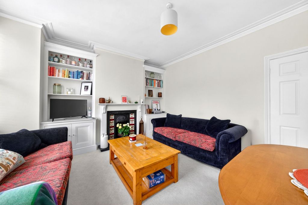 Property photo 3 of 15