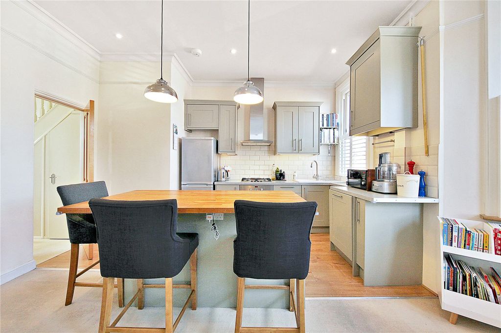 Property photo 3 of 18 Picture No. 44