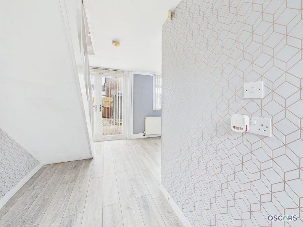 Property photo 2 of 14 Photo 7