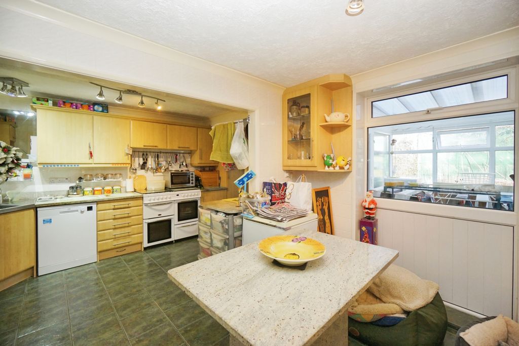 Property photo 2 of 17 Photography