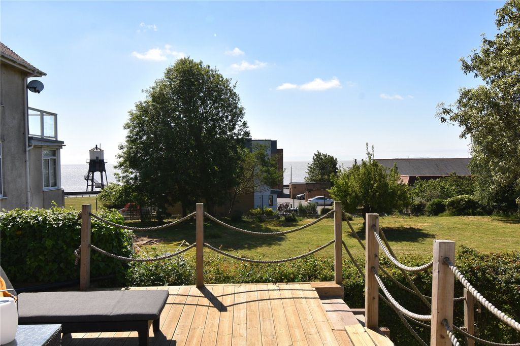 Property photo 1 of 28 Picture 1