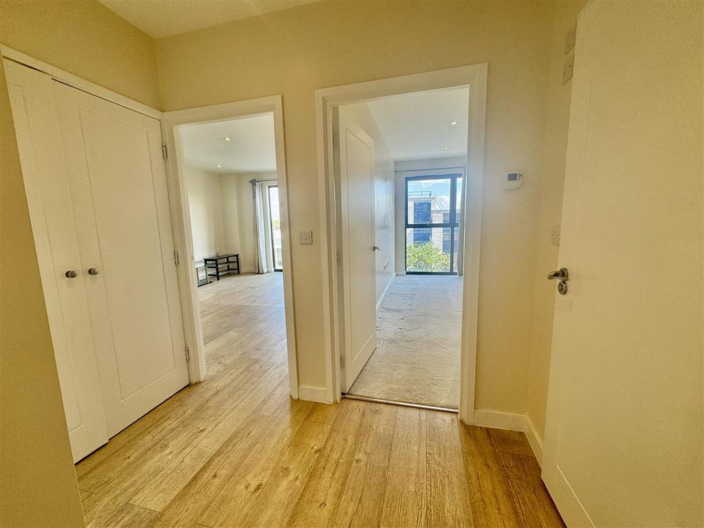 Property photo 2 of 11 Important Information And Tenant Responsibilities: