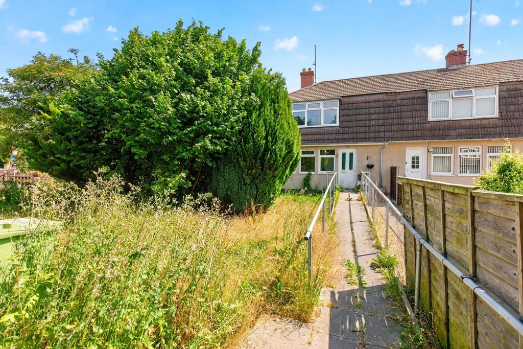 Property photo 1 of 30