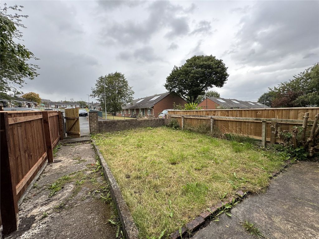 Property photo 2 of 12 Picture No. 37