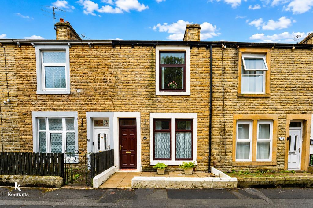 Property photo 1 of 19 Garden Street (1).Png