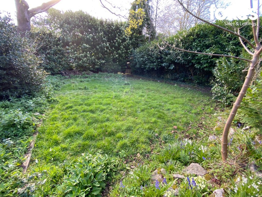 Additional image 13 of 3 bed flat to rentWoodfalls, 9 St. Winifreds Road, Bournemouth, Dorset BH2