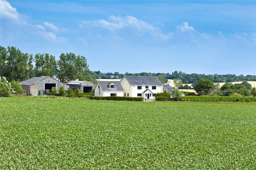 Property photo 3 of 21 Picture No. 13