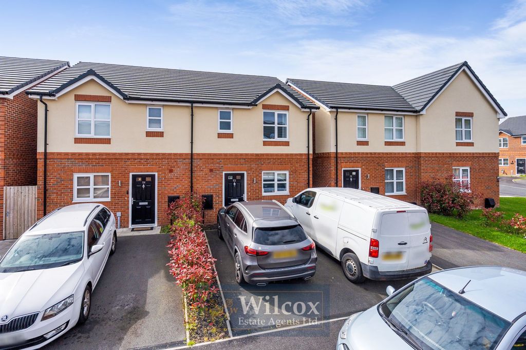 Property photo 1 of 24