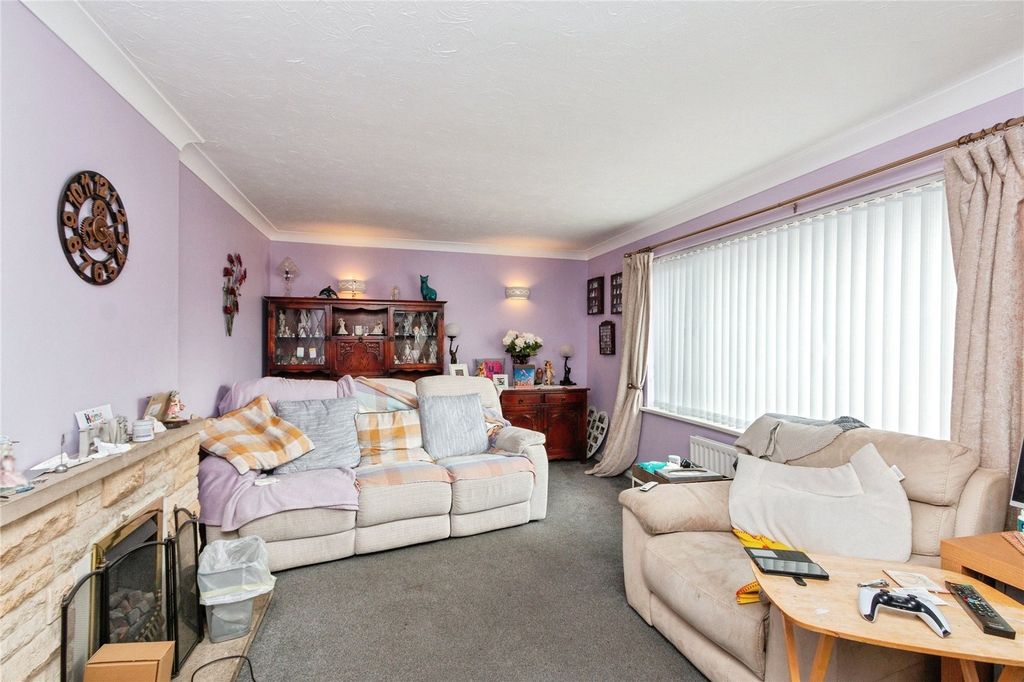 Property photo 3 of 20 Picture No. 19